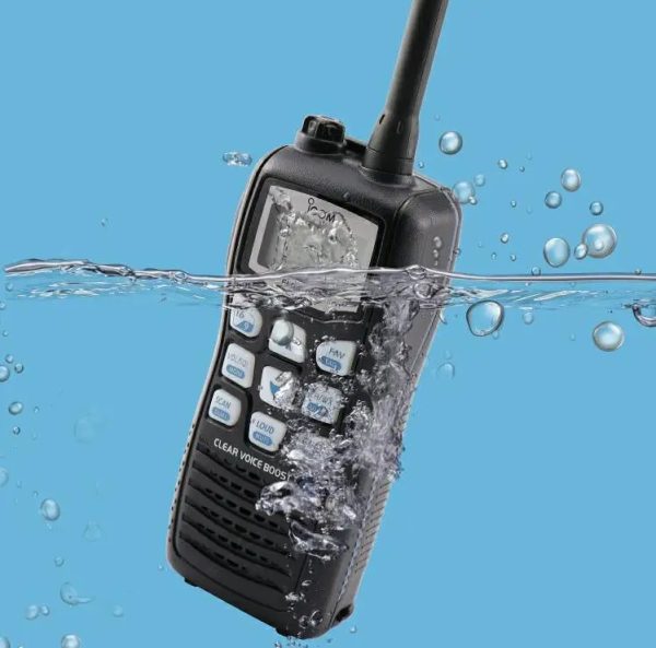 ICOM IC-M36 IPX7 Floating Walkie Talkie 6W 10KM VHF Marine 2 ways Radio - Image 2