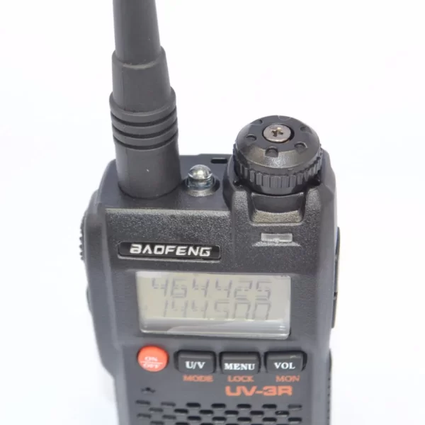 BaoFeng UV-3R Mark II 136-174/400-470MHZ Dual Band Dual Frequency Display Handheld Walkie Talkie - Image 2